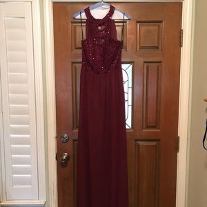 David’s bridal maroon cage back prom dress